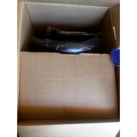 Logitech NASCAR Racing Wheel & Pedals for PS2  PlayStation 2 in Original Box - Picture 4 of 5